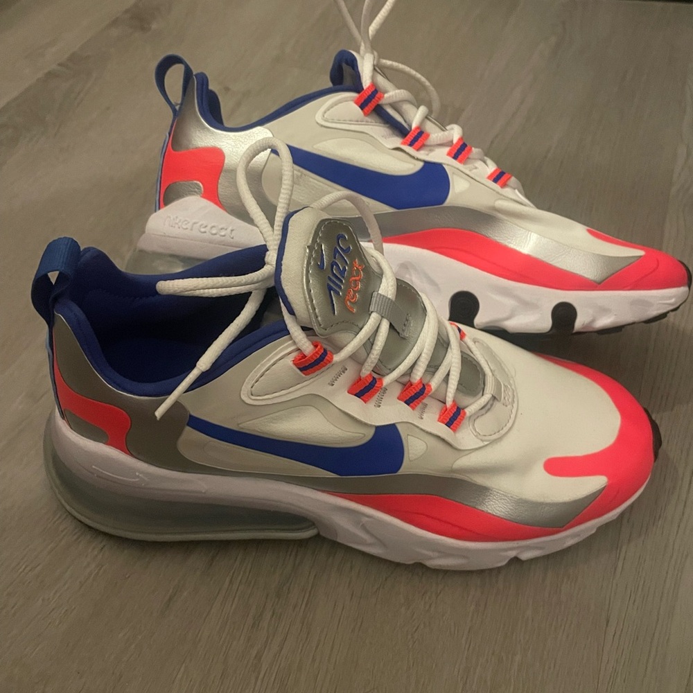 Nike Air Max 270 React Women’s Sneakers - White / Blue / Pink